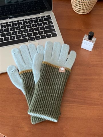 Titteboo - Handhug Gloves - Olive Green